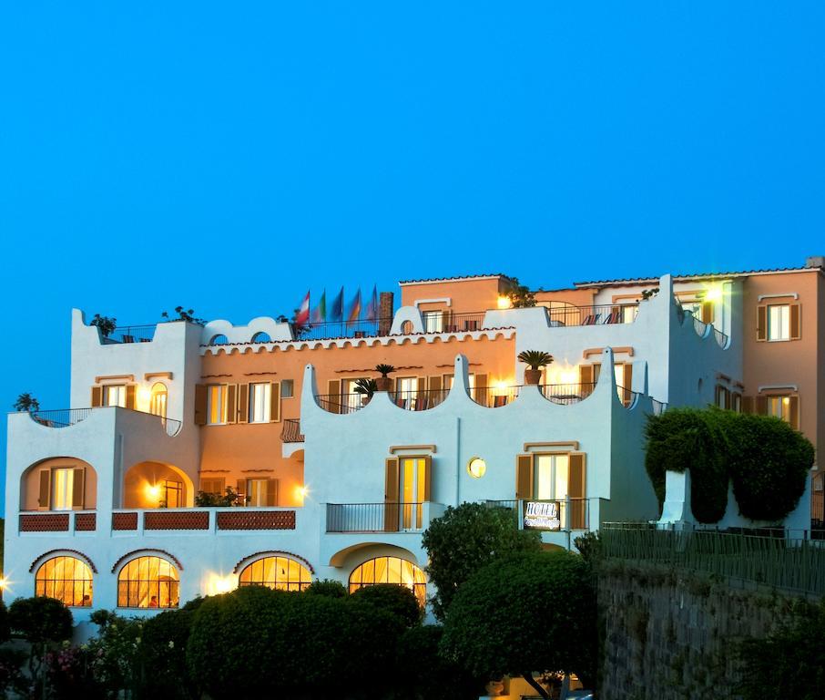 Casa Di Meglio Hotel 3*